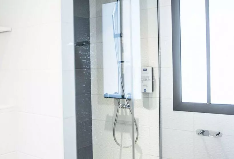 Fotos del hotel Kyriad Prestige Saint-malo:  24