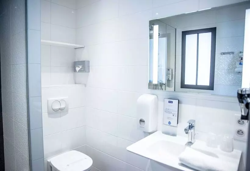 Fotos del hotel Kyriad Prestige Saint-malo:  13