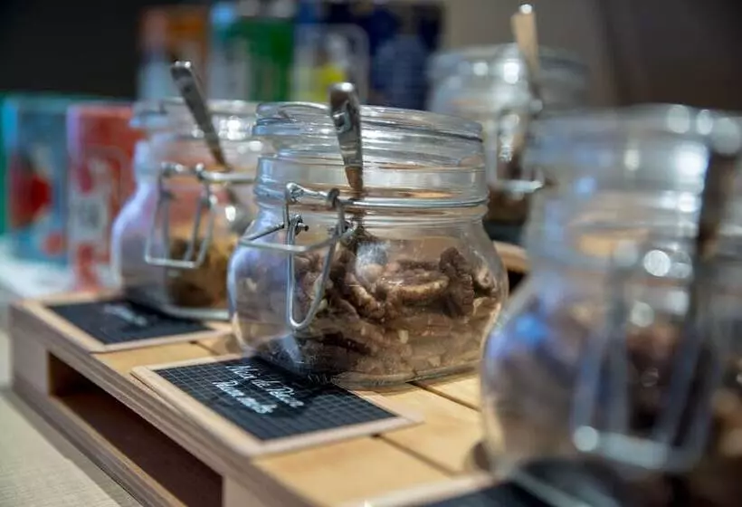 Fotos del hotel Kyriad Prestige Saint-malo:  5