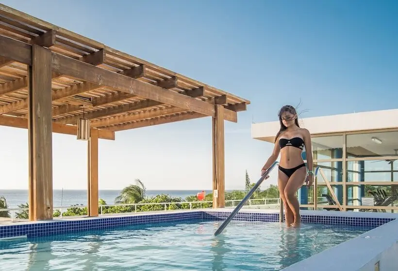 Fotos del hotel Paradise Beach Hotel:  25