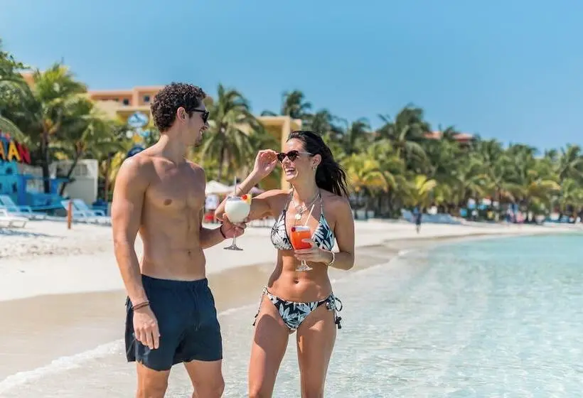 Fotos del hotel Paradise Beach Hotel:  39