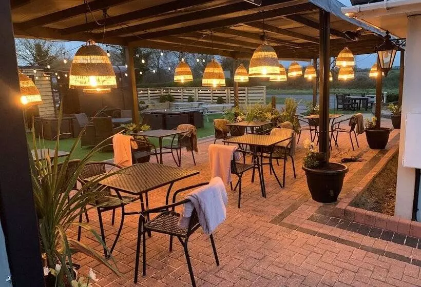 Fotos del hotel The Old Red Lion Inn:  4