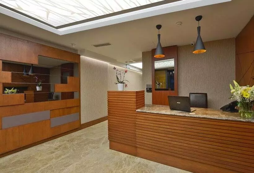 Fotos del hotel Blueway Hotel City:  3