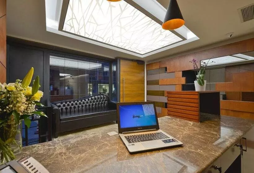 Fotos del hotel Blueway Hotel City:  5