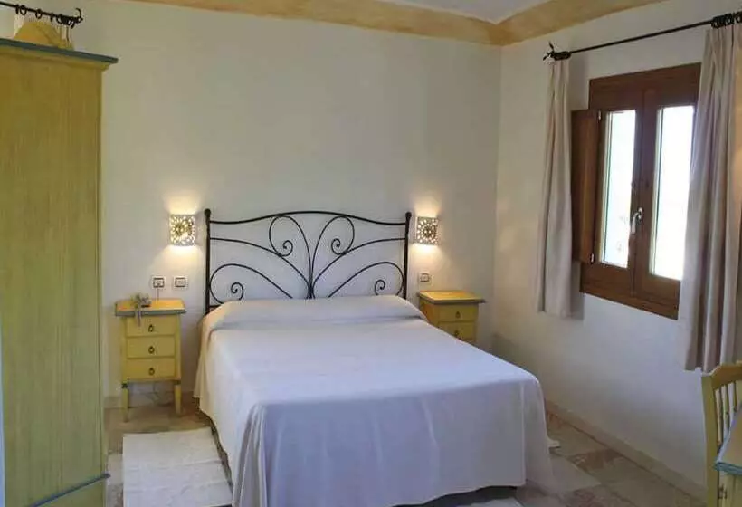 Fotos del hotel San Pantaleo:  21