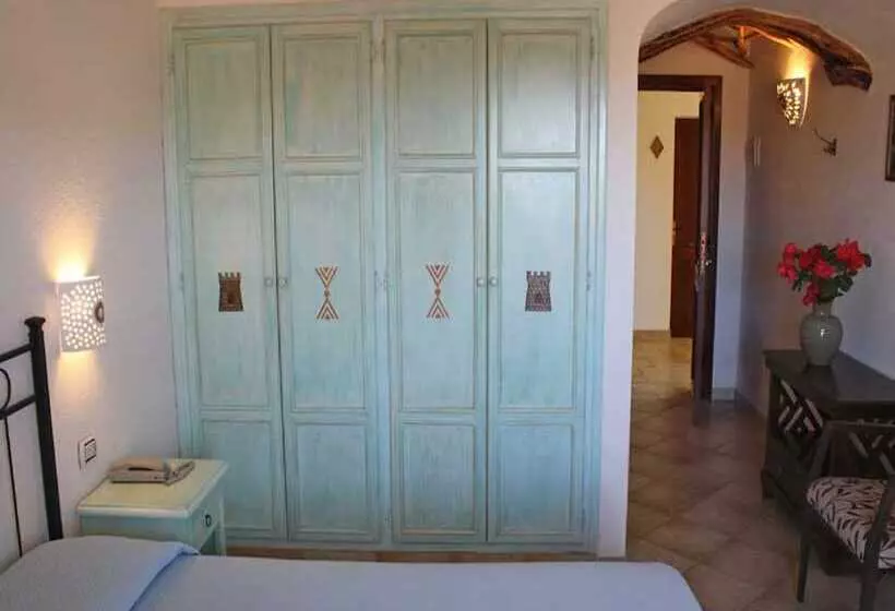 Fotos del hotel San Pantaleo:  11