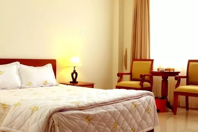 Fotos del hotel Tan Son Nhat 66a:  9