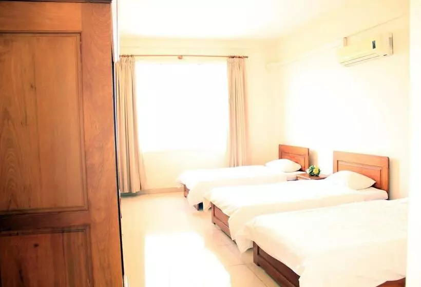 Fotos del hotel Tan Son Nhat 66a:  12