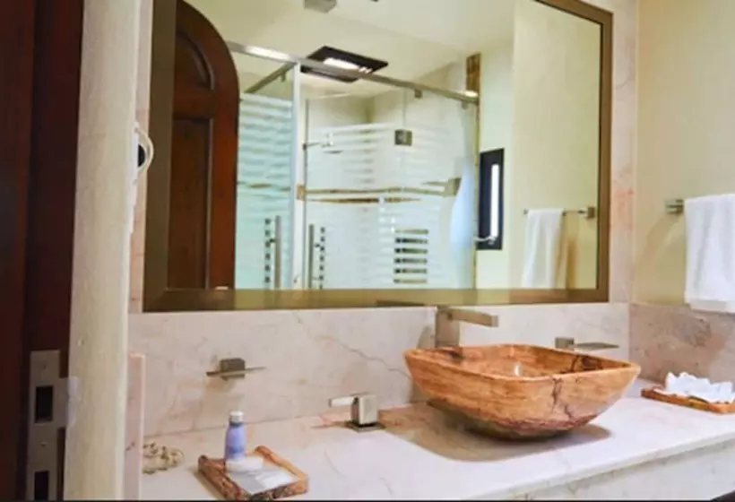 Fotos del hotel The Latit  Querétaro:  10