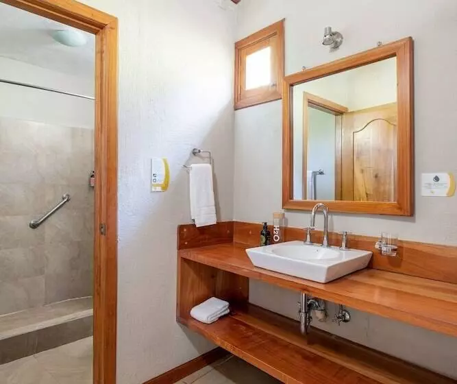 Fotos del hotel Galapagos Habitat By Eco Luxury Group:  28