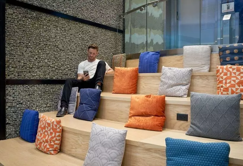 Fotos del hotel Even  New York Times Square South, An Ihg:  7