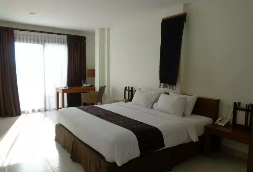 Fotos del hotel Luwansa Beach:  8