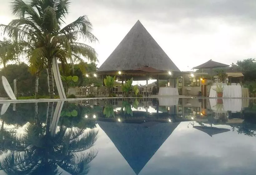 Fotos del hotel Luwansa Beach:  4