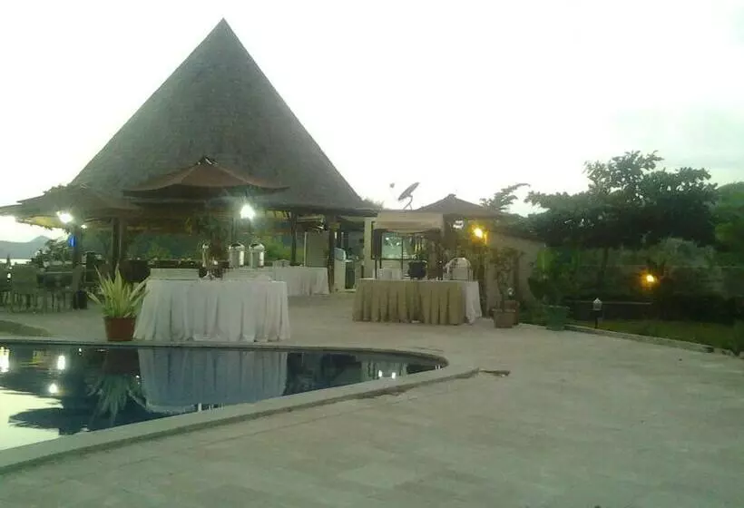 Fotos del hotel Luwansa Beach:  10