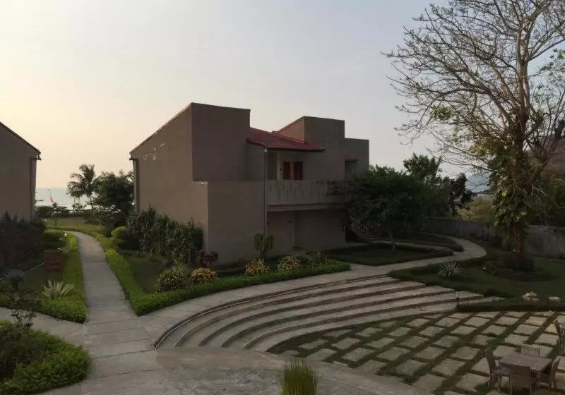 Fotos del hotel Luwansa Beach:  24