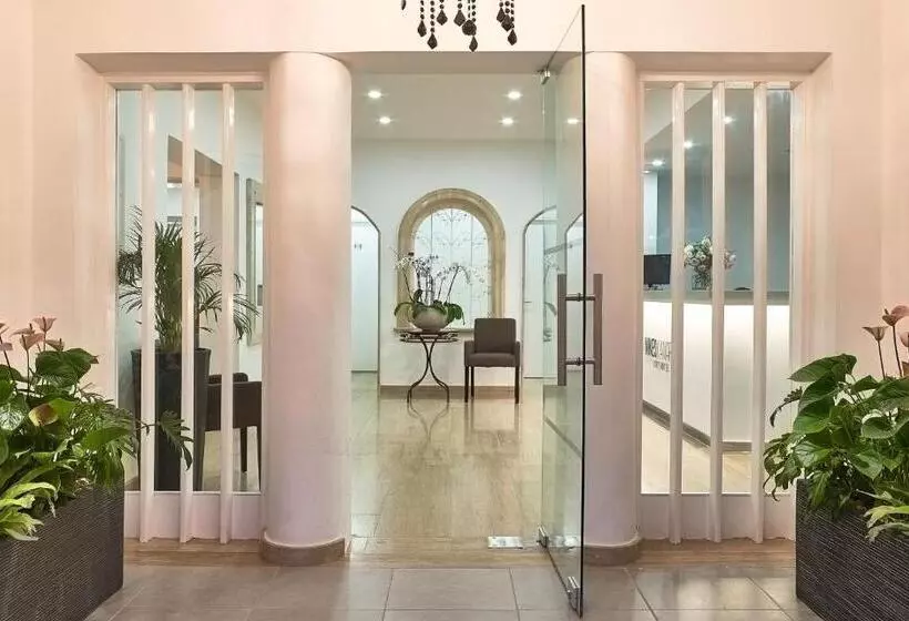 Fotos del hotel Mikes Kanarium City:  3