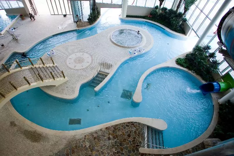 Phoenix Park Resort Condominium