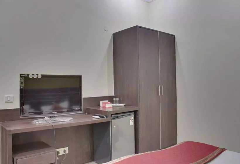 Oyo Rooms Cyber Park