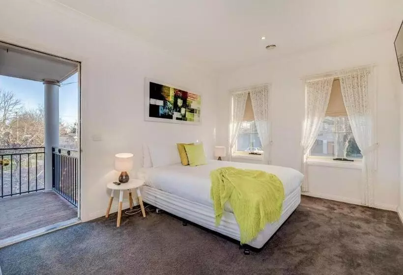 Fotos del hotel Seymours On Lydiard:  18