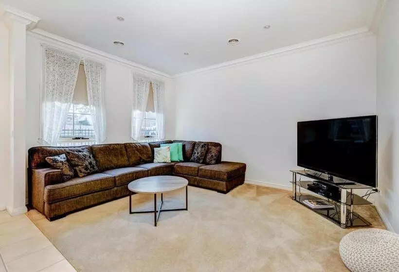 Fotos del hotel Seymours On Lydiard:  7