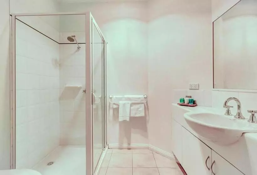 Fotos del hotel Seymours On Lydiard:  9