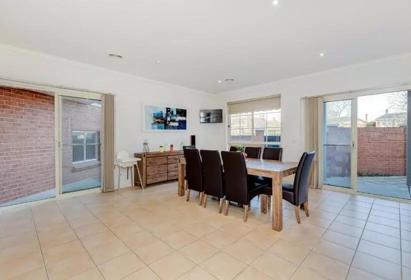 Fotos del hotel Seymours On Lydiard:  14