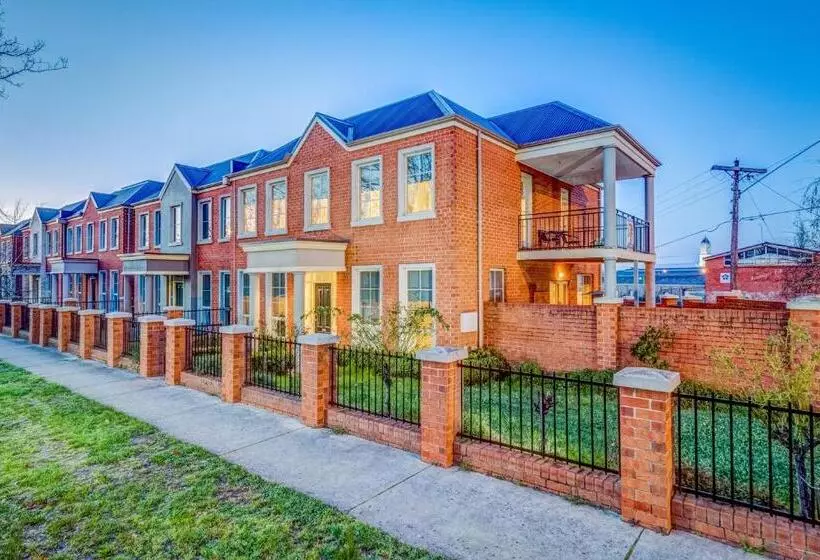 Fotos del hotel Seymours On Lydiard:  17