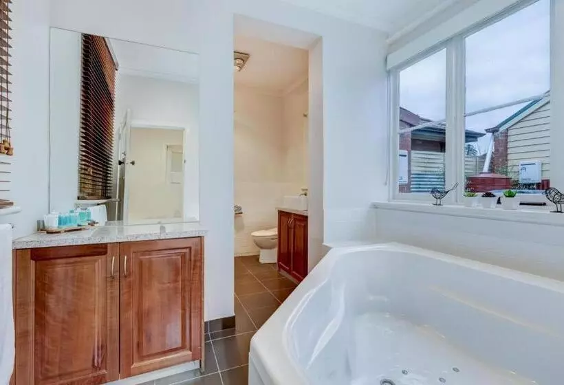 Fotos del hotel Seymours On Lydiard:  16