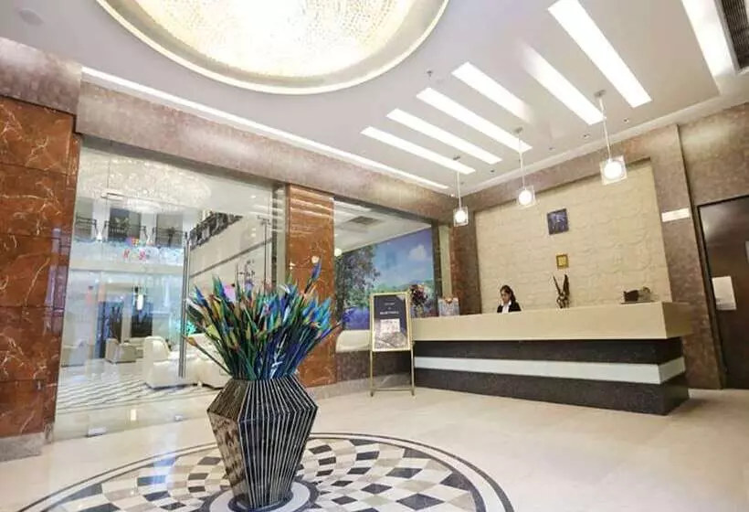 Fotos del hotel Grand Venizia Delhi:  2