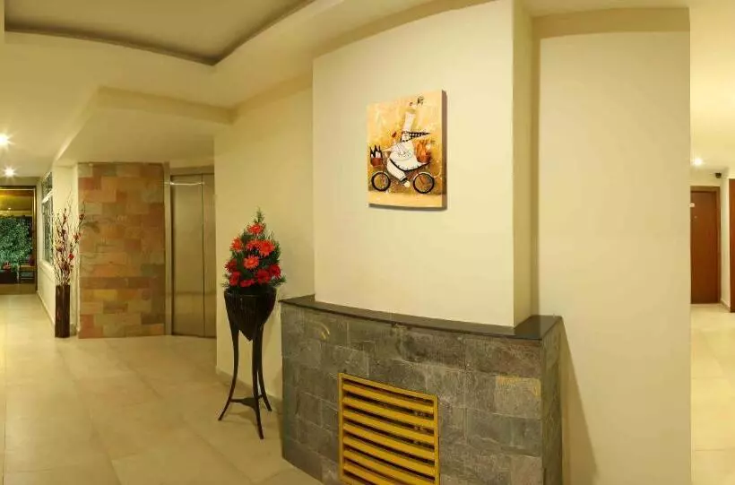 Fotos del hotel Red Sparrow Munnar:  10