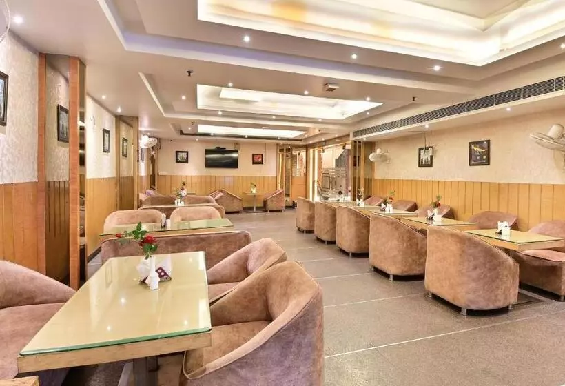 Fotos del hotel Aman International@ 4min Walk From New Delhi Railway Station:  2