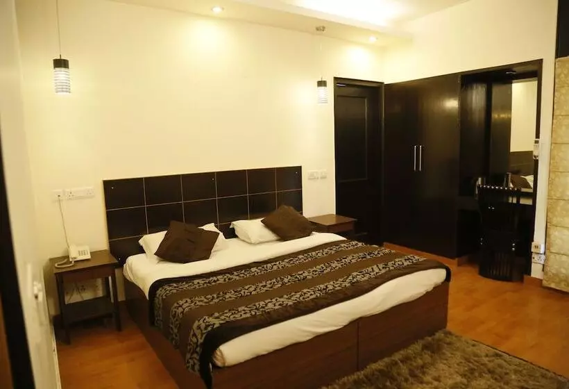 Fotos del hotel Grand Ffour:  16