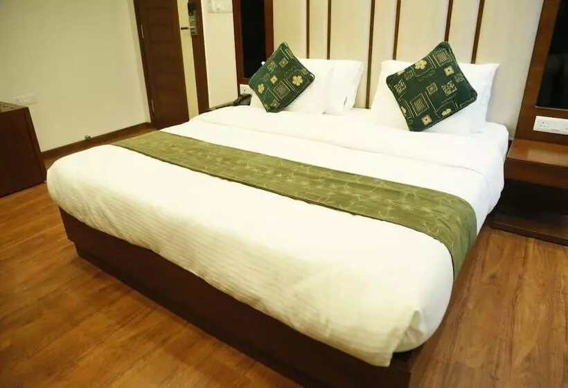 Fotos del hotel Grand Ffour:  17