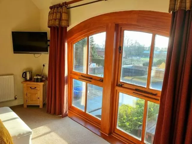 Fotos del hotel Oak Tree Inn:  8