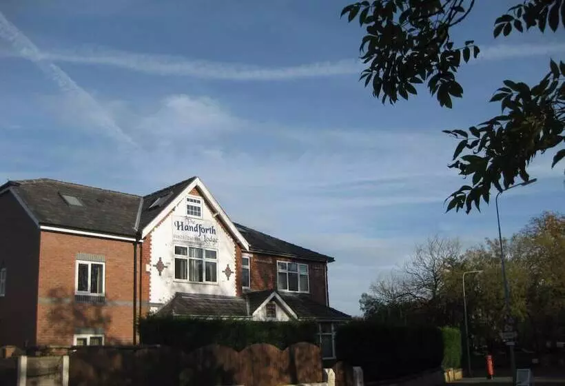 Fotos del hotel The Handforth Lodge - Bed & Breakfast:  14