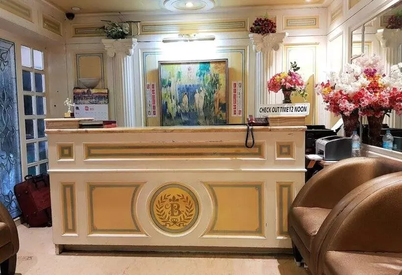 Fotos del hotel Hexa Benzy Palace:  3