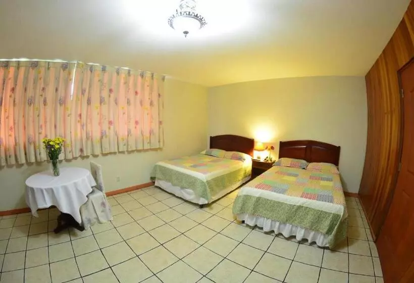 Fotos del hotel Posada Don Pantaleon:  3