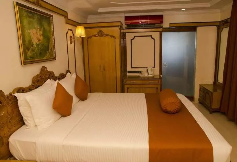 Thames International