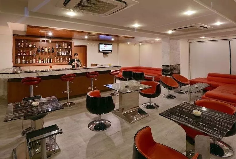 Fotos del hotel Jagrati Ananta Express:  4