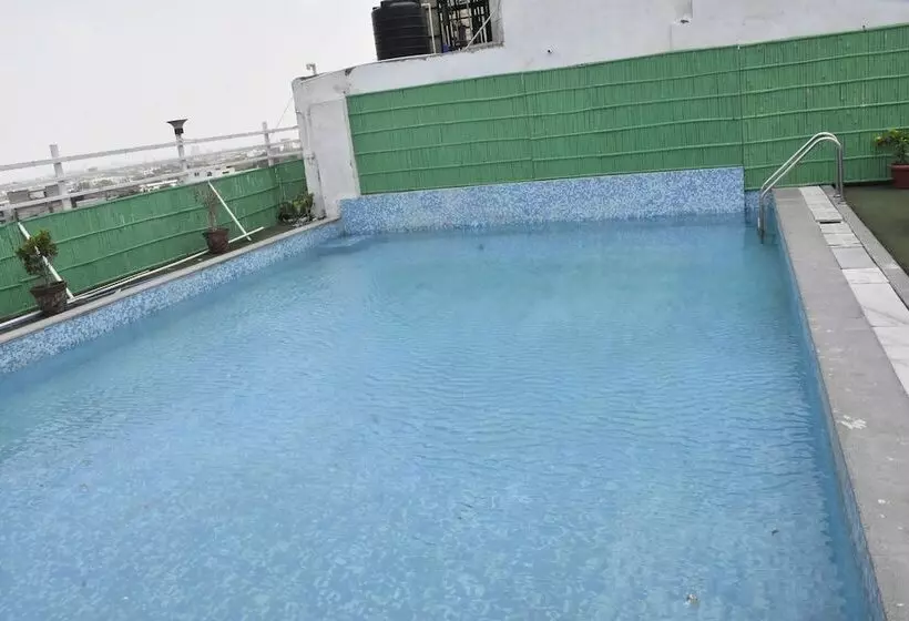 Fotos del hotel Jagrati Ananta Express:  2