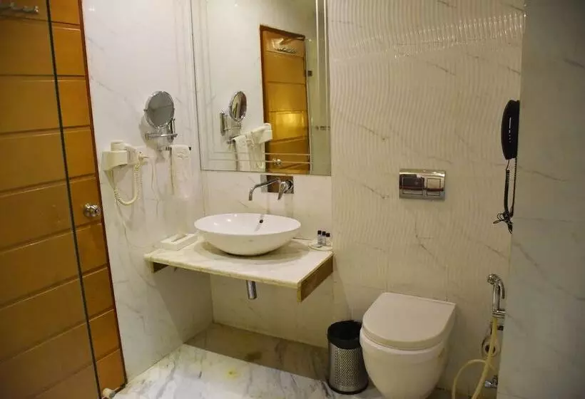 Fotos del hotel Jagrati Ananta Express:  17