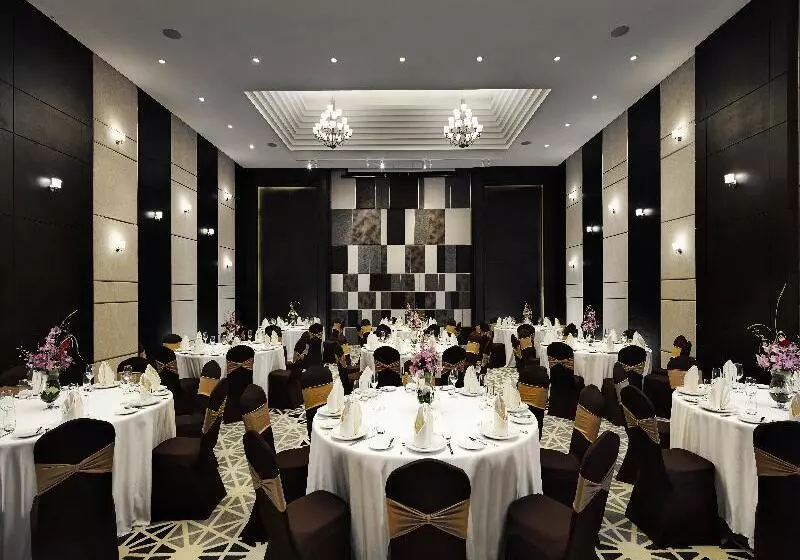 Fotos del hotel Mövenpick  Sukhumvit 15 Bangkok:  5