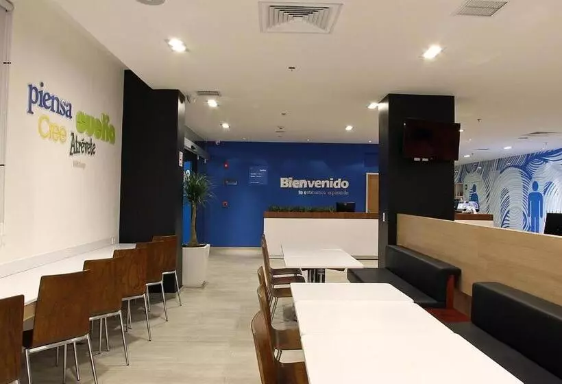 Fotos del hotel One Periferico Sur:  16