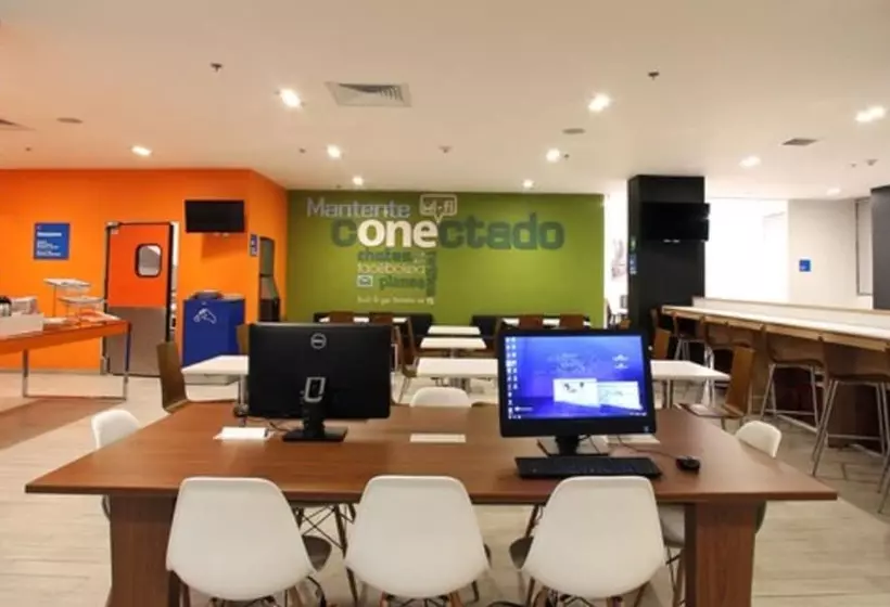 Fotos del hotel One Periferico Sur:  8