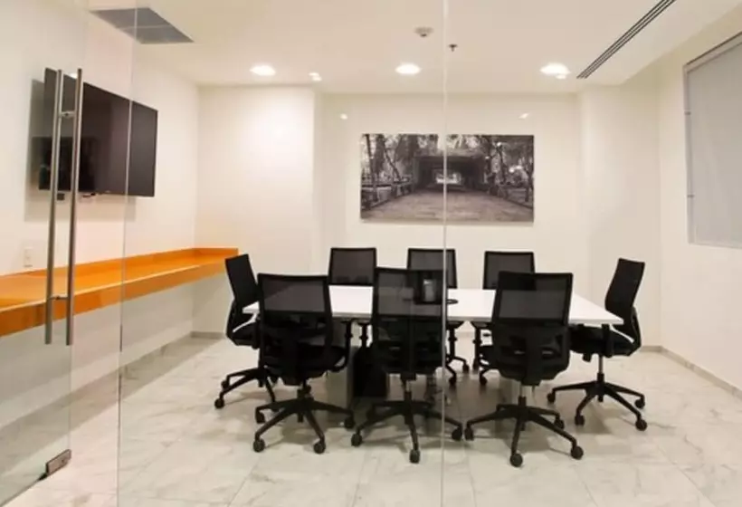 Fotos del hotel One Periferico Sur:  12