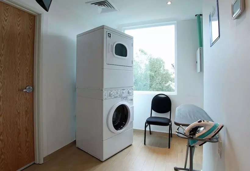 Fotos del hotel One Periferico Sur:  2