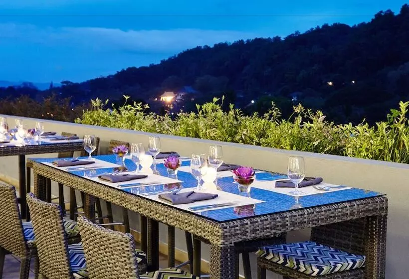 Fotos del hotel Ozo Kandy:  16