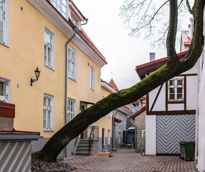 Fotos del hotel Three Crowns Residents:  22