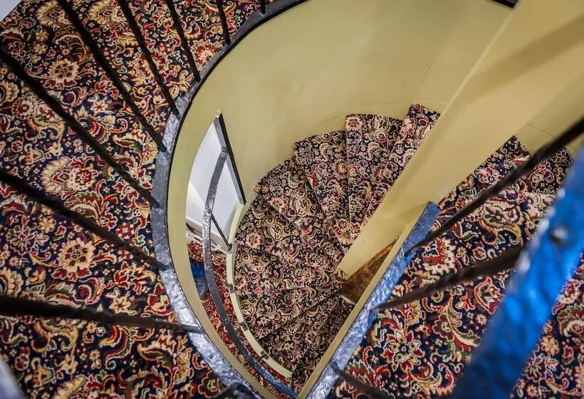 Fotos del hotel Three Crowns Residents:  21