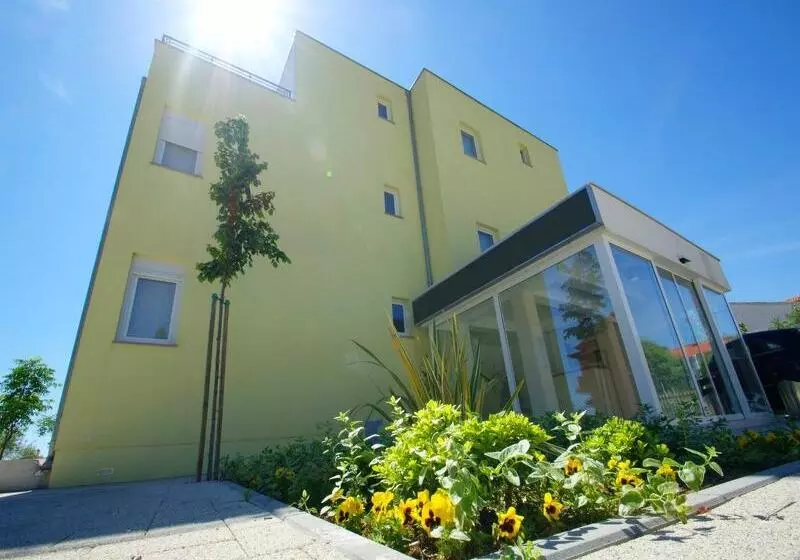 Fotos del hotel Villa Liburnum:  11